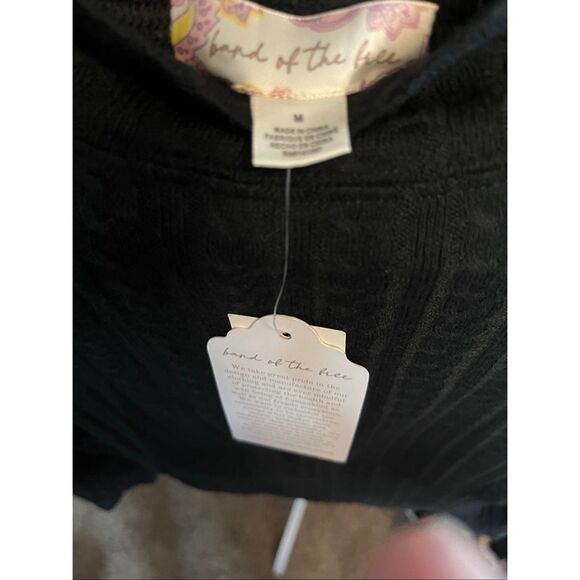 Band of the Free Raquel Black Mock Ribbed Long Sleeve Crop Top New M - Picture 3 of 5